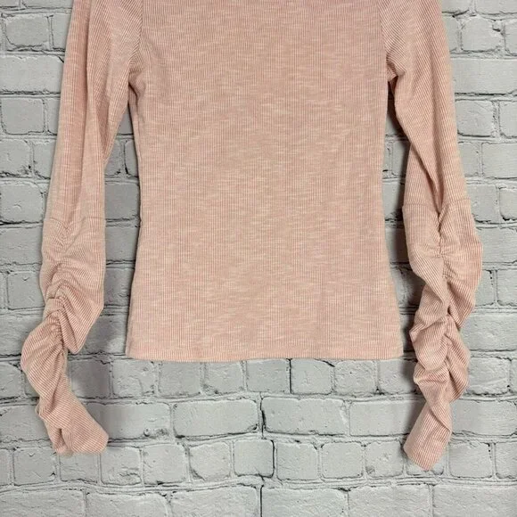 Free People Thermal Knit Top Crunched Sleeve Blouse Solid Peach Women Size XS - Picture 3 of 7
